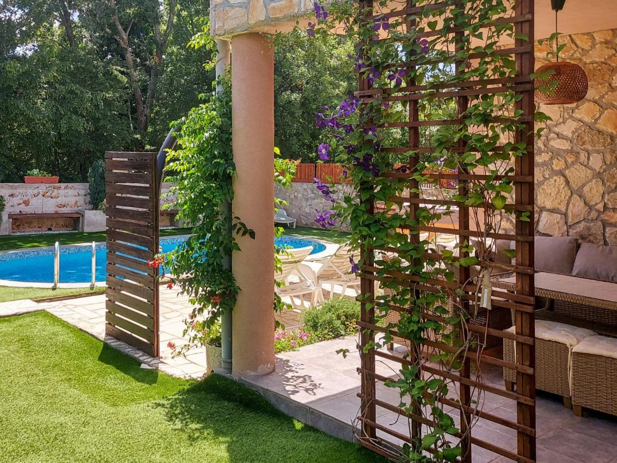 Holiday Home Mikac - Mlk136 By Interhome Dobrinj Buitenkant foto